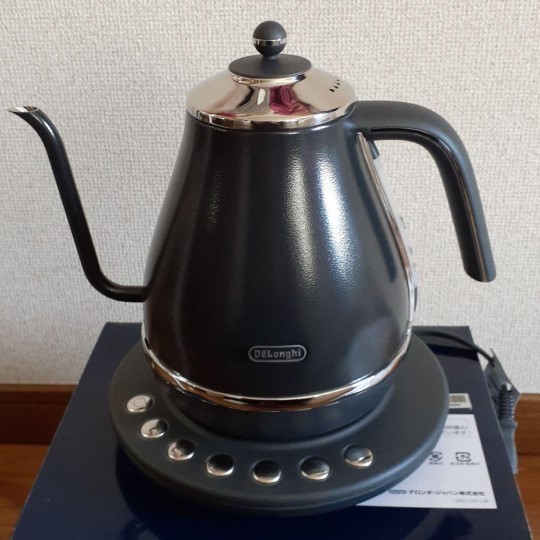 デロンギ(DeLonghi) 高級感 電気ケトル 1.0L アイコナカフェ 新品 グレー KBOE1230J-GY 保温機能付き 温度設定機能 未使用品