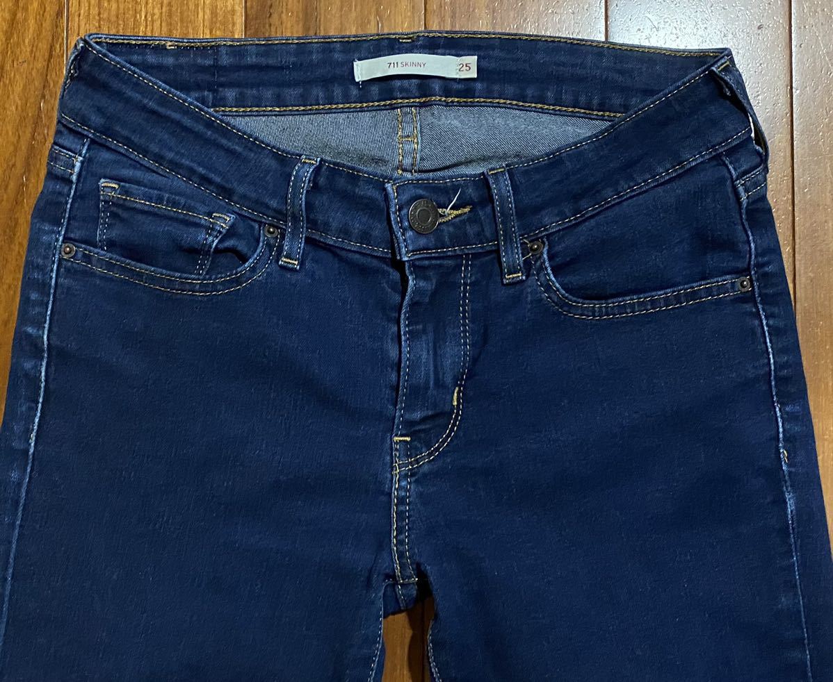 Levi's リーバイスのストレッチスキニーデニム ジーンズ 711 SKINNY