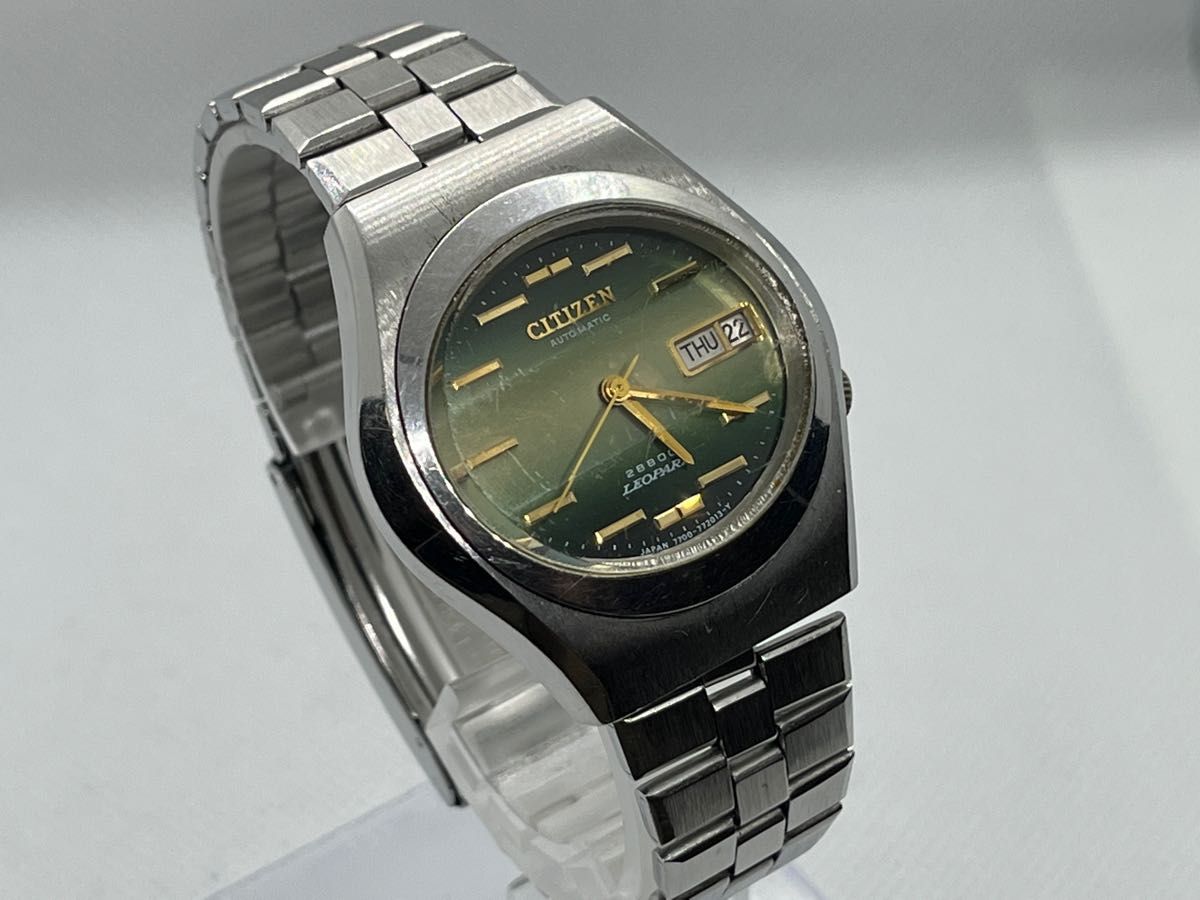 シチズン　レオパール　石 自動巻　 紳士腕時計《年製》 横楕円型カットガラス
