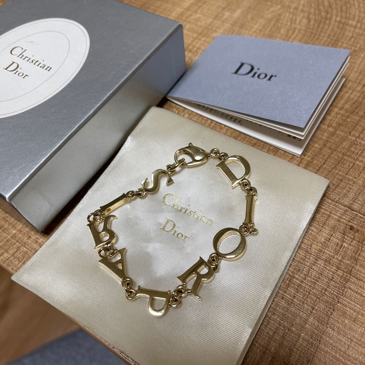 Christian Dior クリスチャンディオール トロッター チャームロゴ