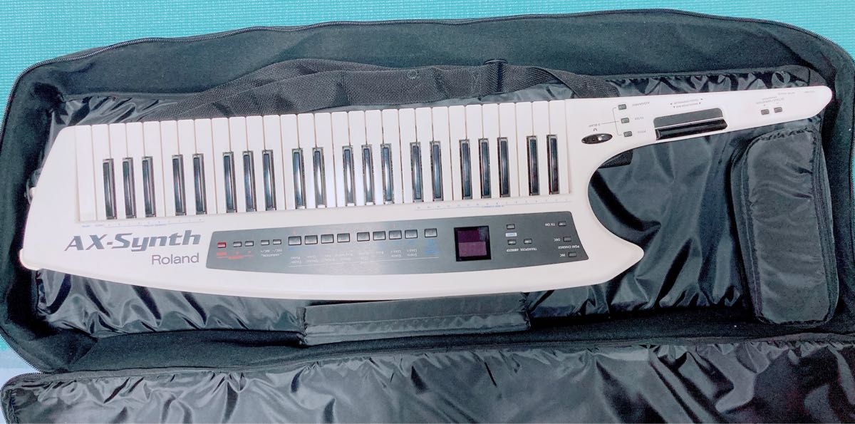 ローランドAX-SYNTH ショルダーキーボード シンセサイザー 鍵盤楽器