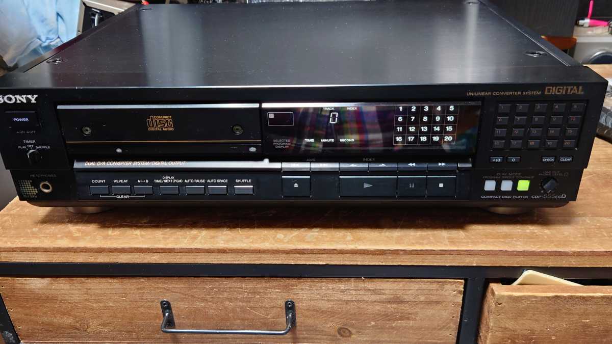 格安新品 【ジャンク品】SONY CDプレーヤー CDP-555ESD ソニー