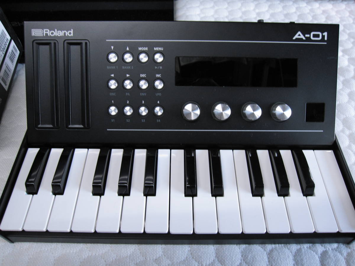 2021年最新海外 Roland Series Boutique Series SH-01A 4-voice K-25M