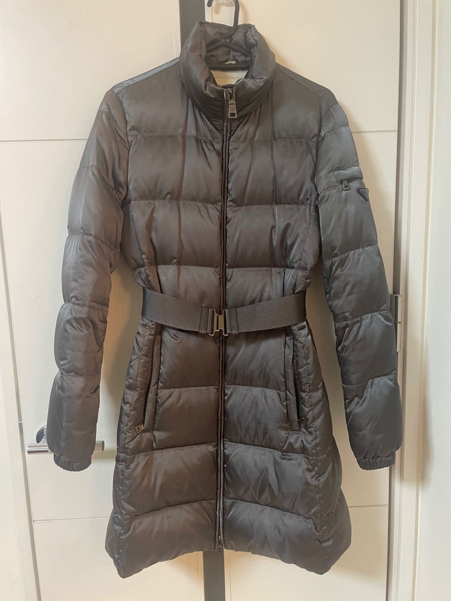 PRADAプラダ ダウンコート レディースファッション コート、アウター