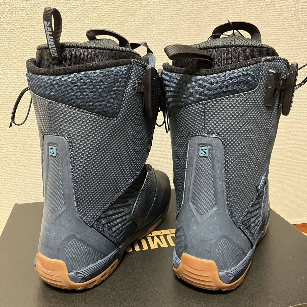 □未使用 SALOMON DIALOGUE 21-22 モデル 26.5cm スノーボード ブーツ