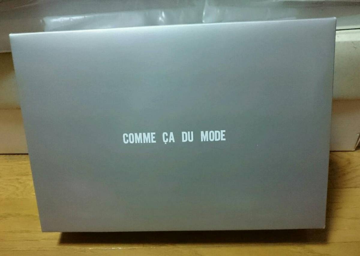 新品未開封 COMME CA DU MODE/コムサ デ モード モーニングセット(カップとソーサーペア) ノリタケ製 ご結婚祝い 贈答品_画像3