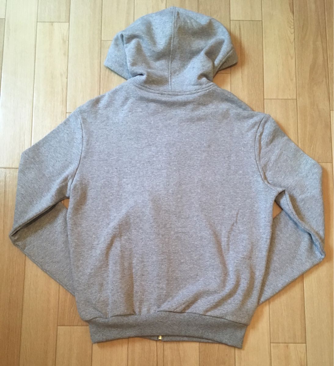 新品「8 Eight」コットン ジップアップパーカー 定番デザイン クラシックデザイン Gray SIZE:M イタリア製