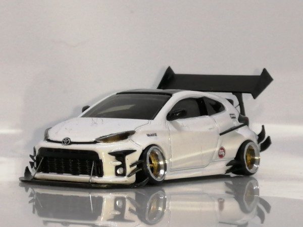 ヤフオク! - 1/61 トミカ Toyota GR YARIS 改 ア...