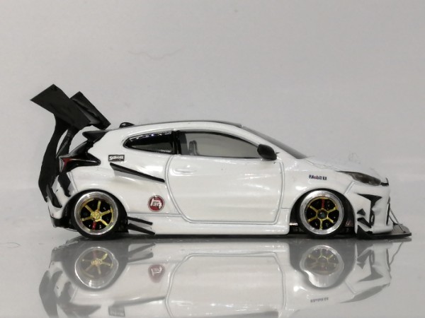 ヤフオク! - 1/61 トミカ Toyota GR YARIS 改 ア...