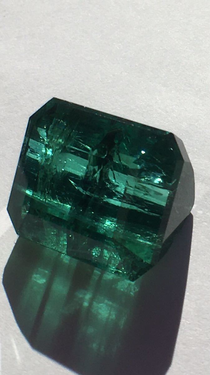 モザンビーク産 グリーントルマリン36.94ct s88.532 | normanhubbard.com