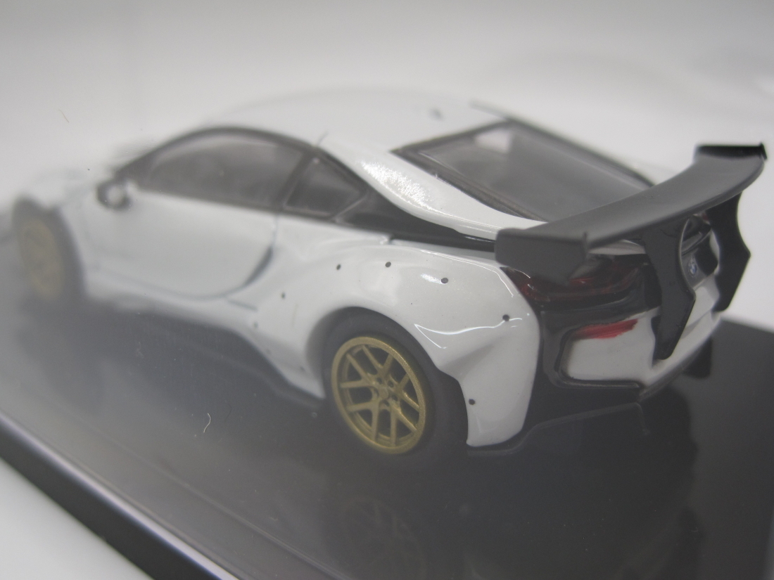 【気軽に楽しむ大人のインテリア】PARAGON BMW i8 LBWK 左ハンドル/WHITE-1/64-夢 ノスタルジー 蘇る ☆未使用、未展示品☆即決有★彡_画像3