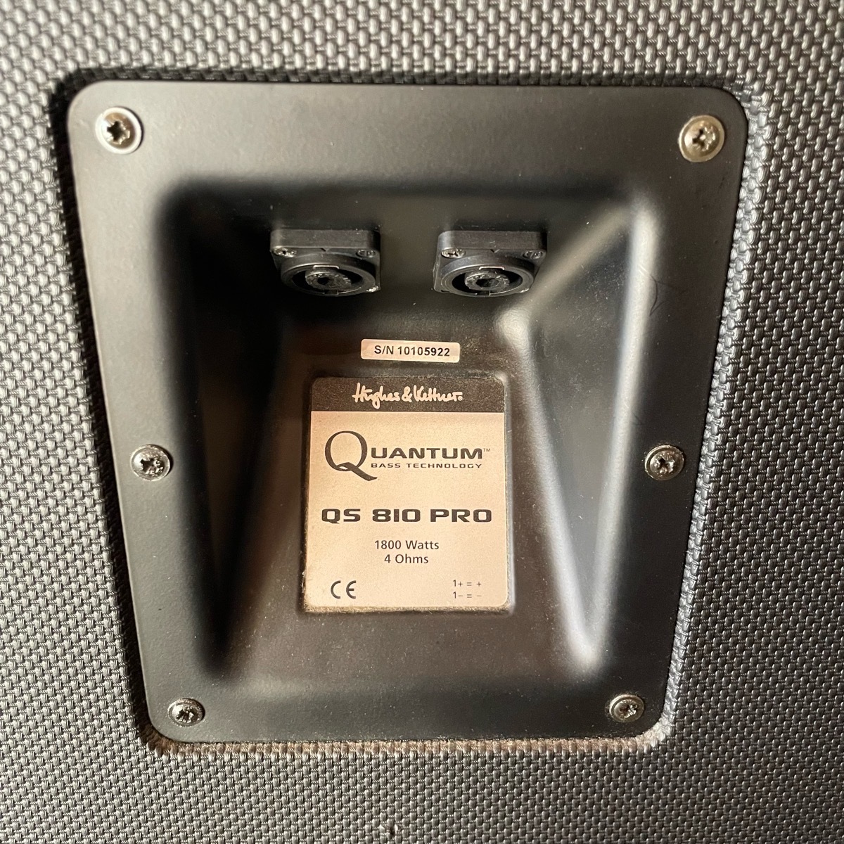 HughesKettner Quantum QS810 PRO Bass Cabinet Amplifier ヒュースアンドケトナー ベース  キャビネット アンプ -GrunSound-x959-
