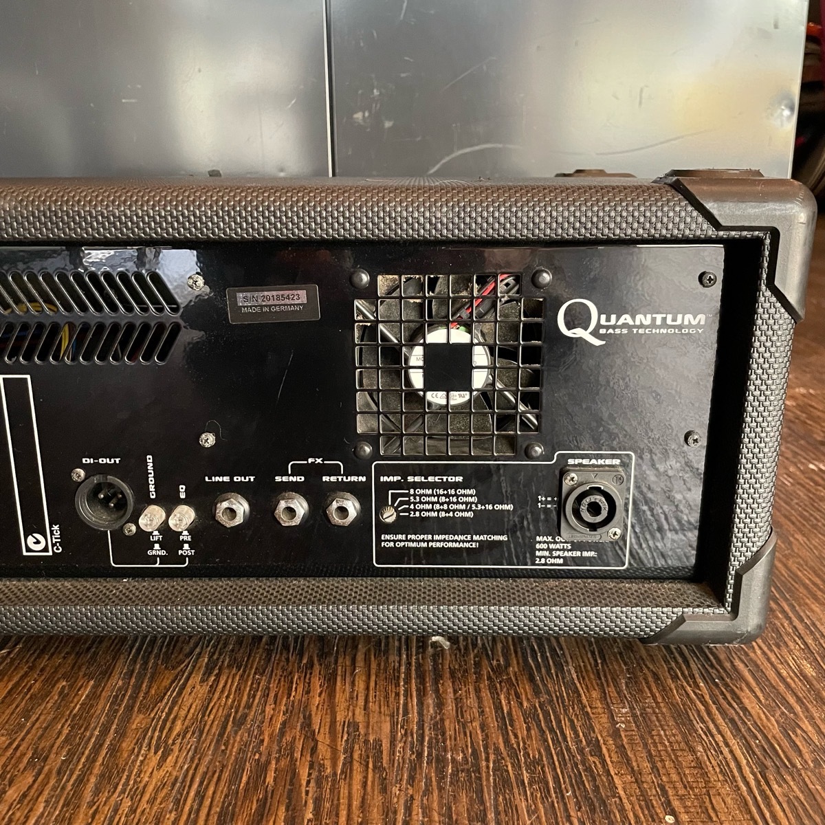HughesKettner Quantum QT600 Bass Amplifier ベースアンプ ヒュース
