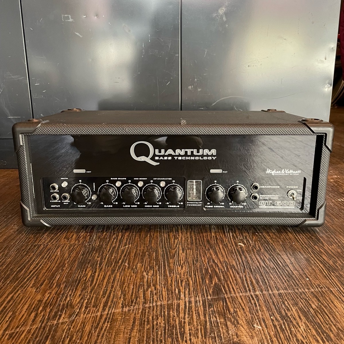 HughesKettner Quantum QT600 Bass Amplifier ベースアンプ ヒュース