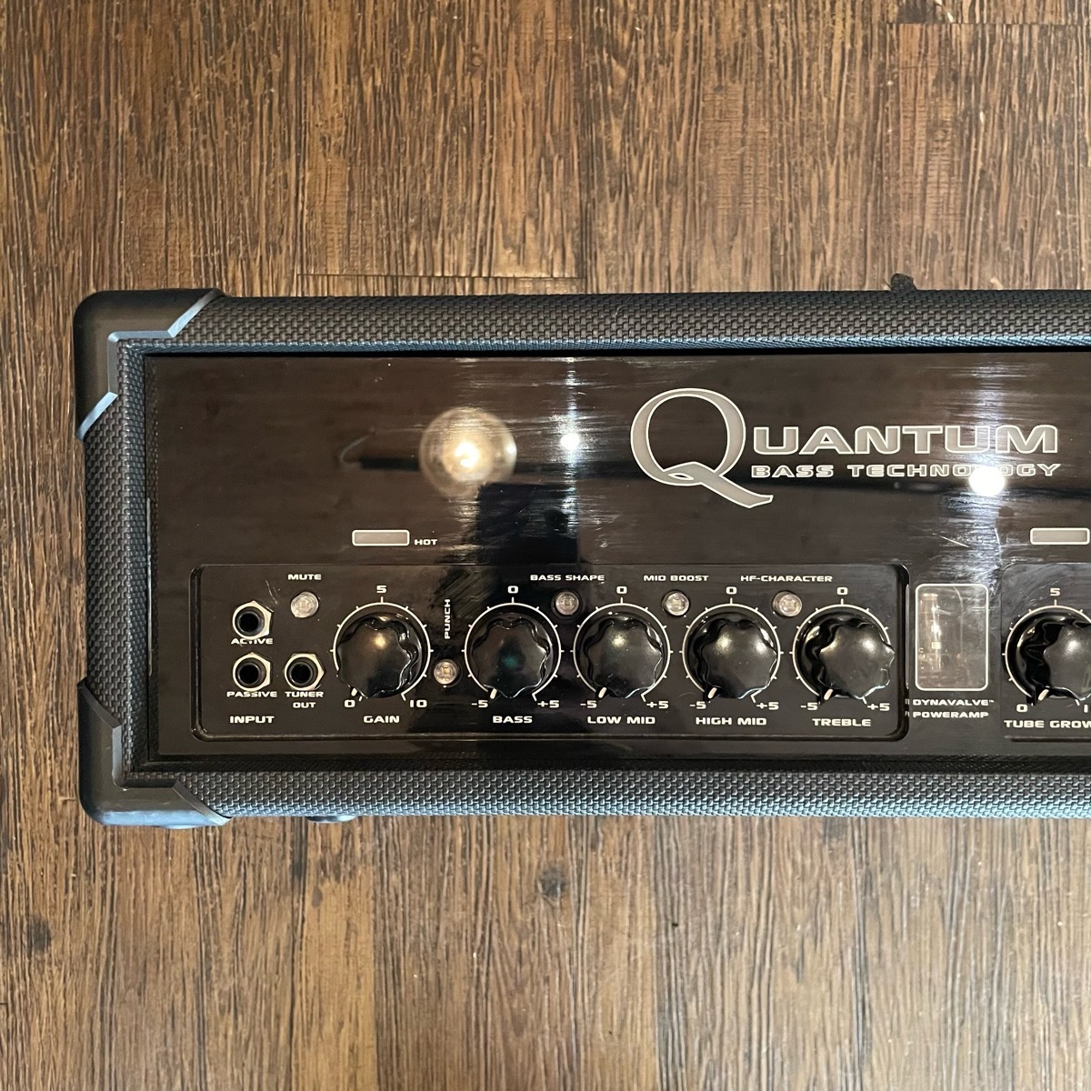 HughesKettner Quantum QT600 Bass Amplifier ベースアンプ ヒュース