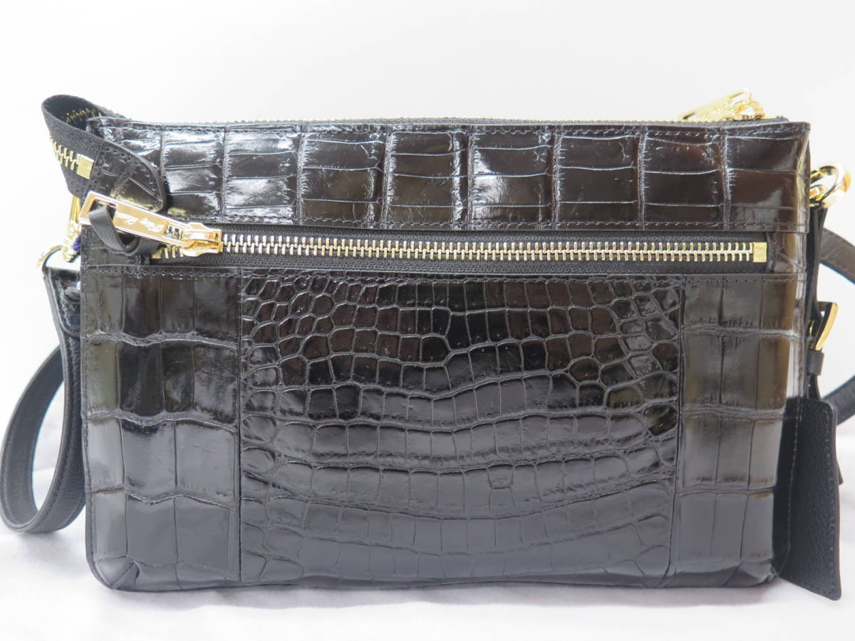  unused tag attaching Pelley Lusso Pele reel so crocodile leather shoulder bag black black Gold metal fittings 