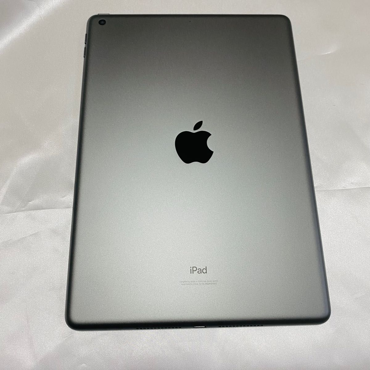 ほぼ未使用】Apple iPad 第9世代 64GB Wi-Fi 2021 スペースグレイ 箱