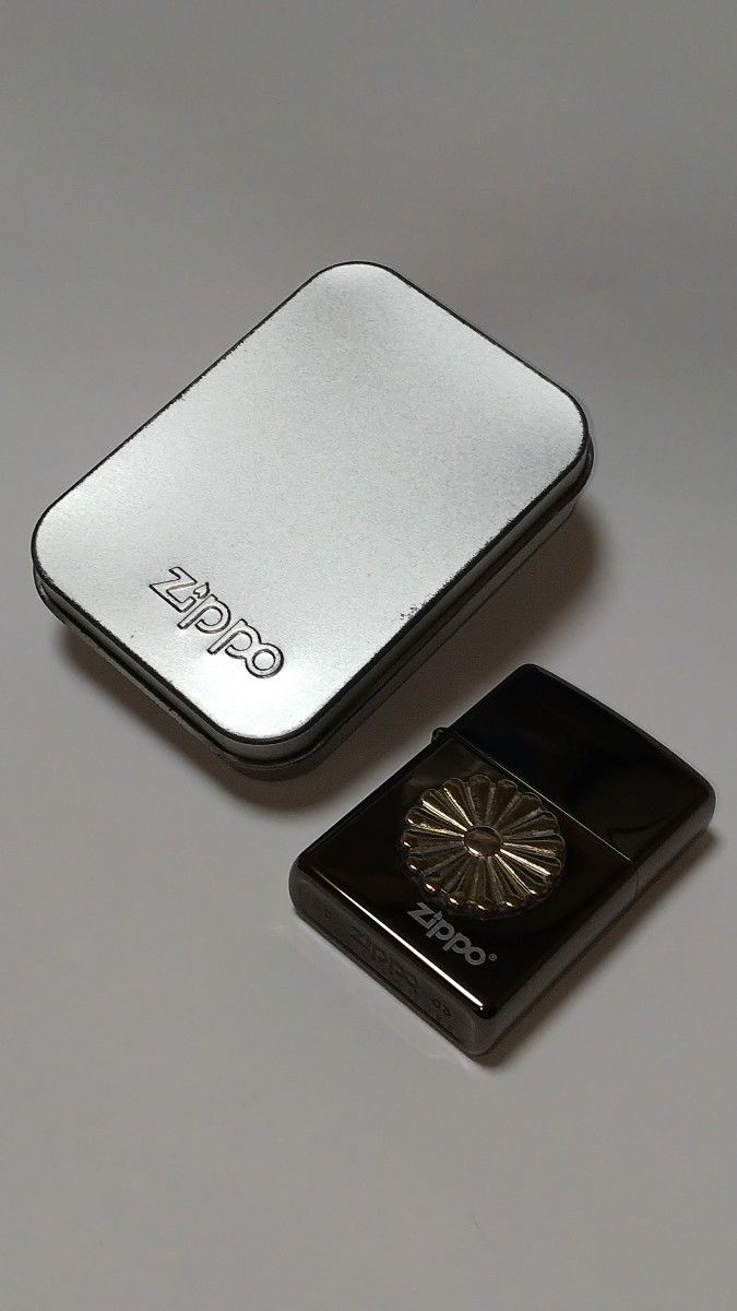 USAzippo 2003製ブラックアイス◆菊御門★未使用品★ヴィンテージ★いきなりお値下げ交渉致しません！