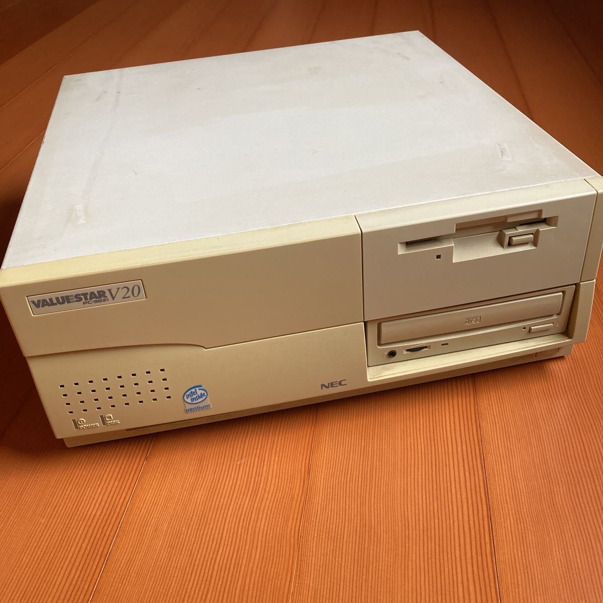 【NEC】PC9821ーV20 パーソナルPCの画像1