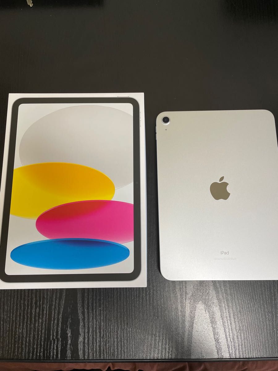 iPad(10世代) シルバー 64GB Wi-Fi-