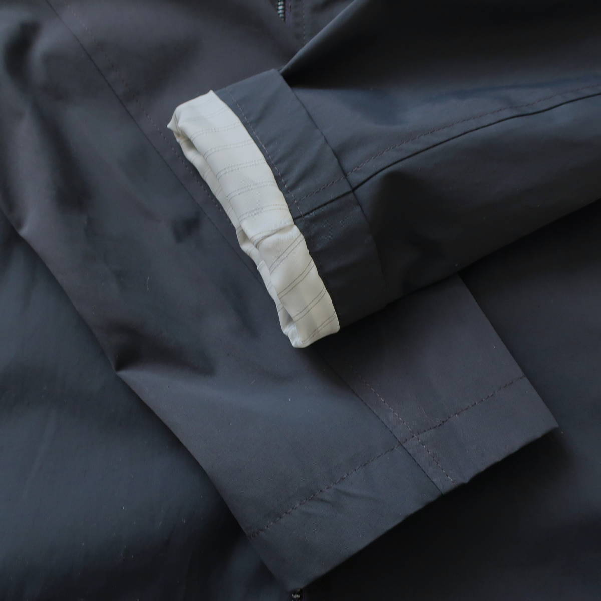 新品 TRUSSARDI トラサルディ ステンカラーコート ナイロン コート