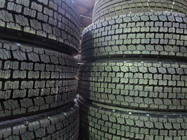 送料無料　スタッドレス　225/80R17.5　再生　新品　4トンスチールホイール　TOPY　17.5×6.00　135-9　6穴　両面再塗装　6本セット　②_画像3