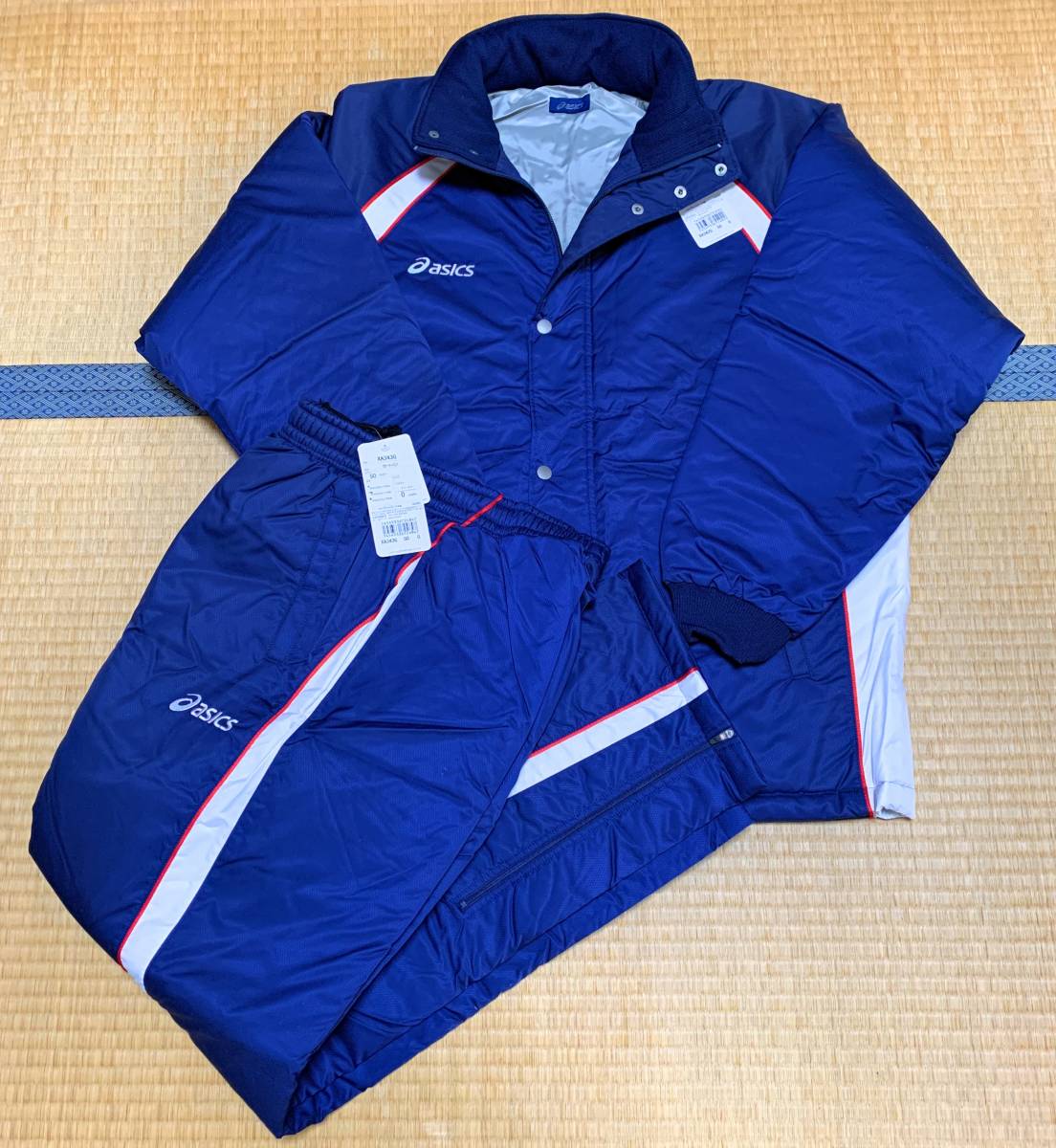 Yahoo!オークション - 新品 アシックス asics ウォーマー Yahoo!オークション - 新品 アシックス asics ウォーマー