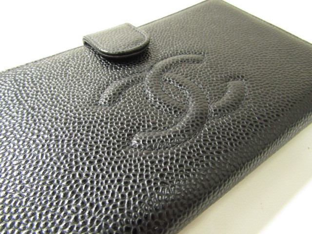 BR-1585 シャネル CHANEL キャビアスキン 二つ折り財布 がま口