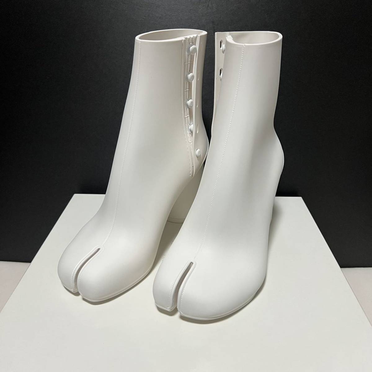 新しいコレクション Maison 新品 Margiela 約23cm 36 ホワイト ラバー