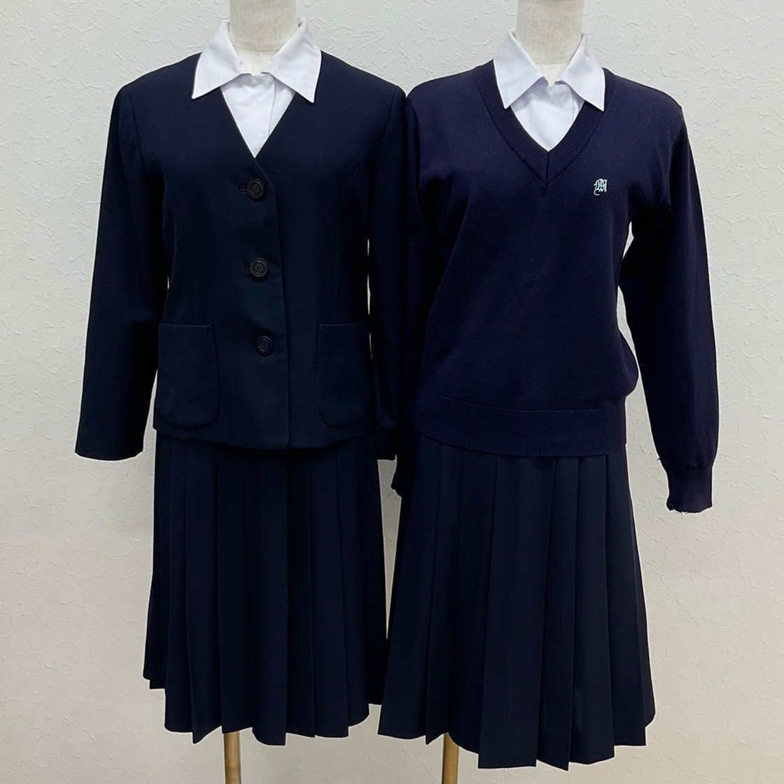 US409-3 (中古) 兵庫県 私立 賢明女子学院中学校・高校 (旧制服 US409-3 (中古) 兵庫県 私立 賢明女子学院中学校・高校 (旧制服
