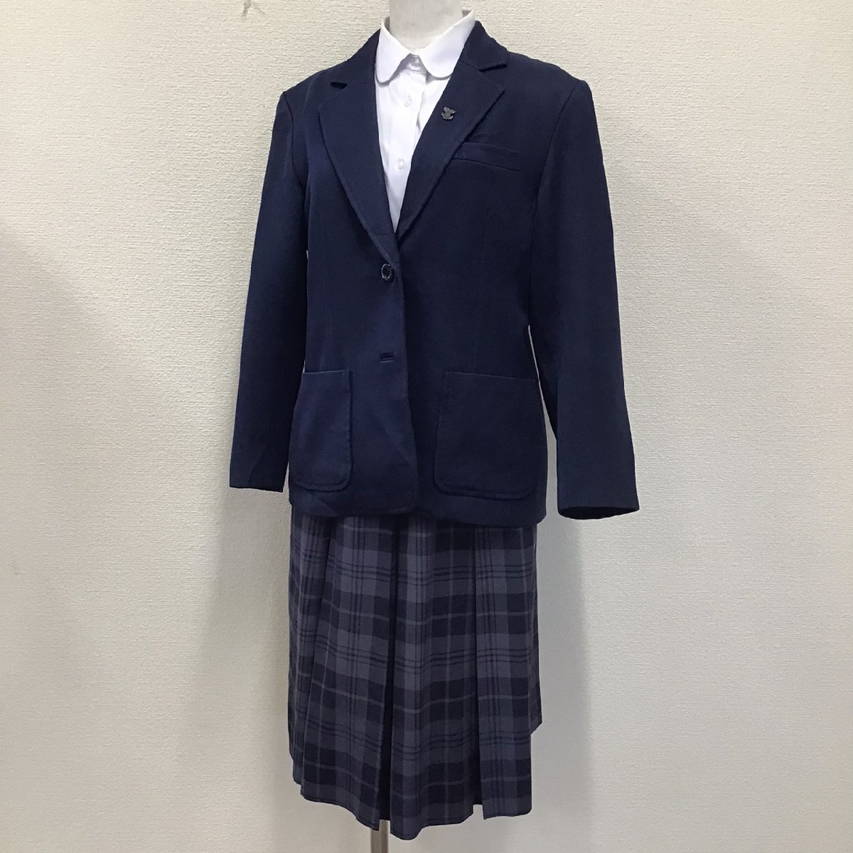 O875 香川県 高松北高校 旧制服 3点セット /校章付き/12/W64 O875 香川県 高松北高校 旧制服 3点セット /校章付き/12/W64