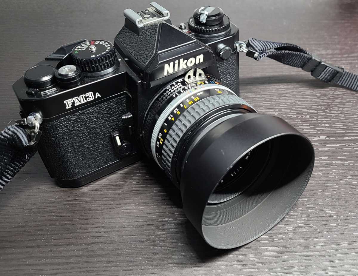 NIKON FM3A フィルムカメラ レンズ付(箱、説明書有) アウトレット