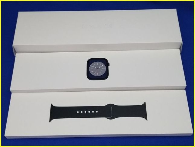 未使用新品/アップルウォッチ☆MNP13J/A Apple Watch Series8 GPS