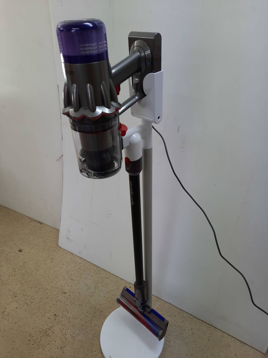 ☆展示美品☆ dyson digital slim fluffy SV18FF ダイソン コードレス