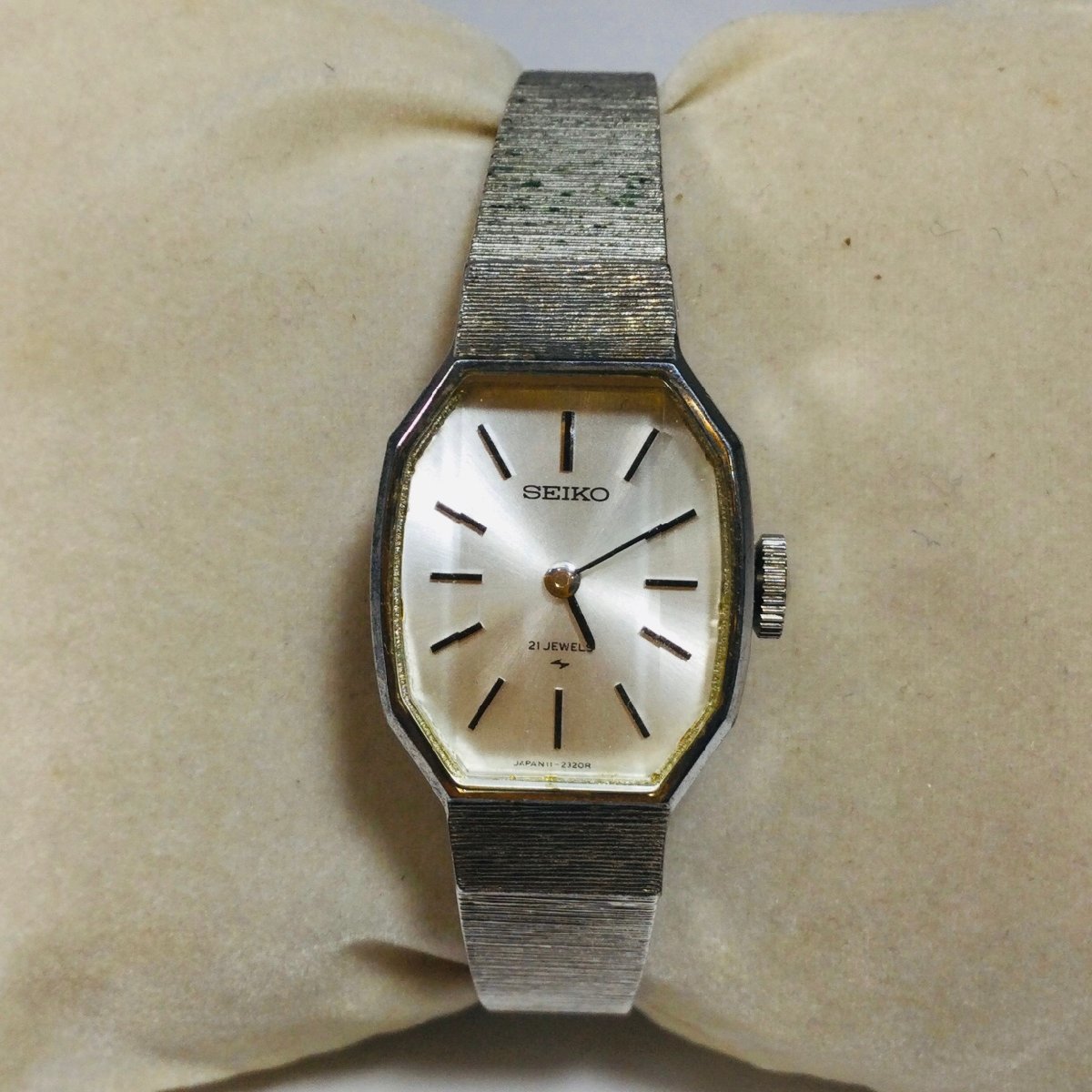 Yahoo!オークション - - SEIKO セイコー 手巻き 腕時計 21石 11 Yahoo!オークション - - SEIKO セイコー 手巻き 腕時計 21石 11