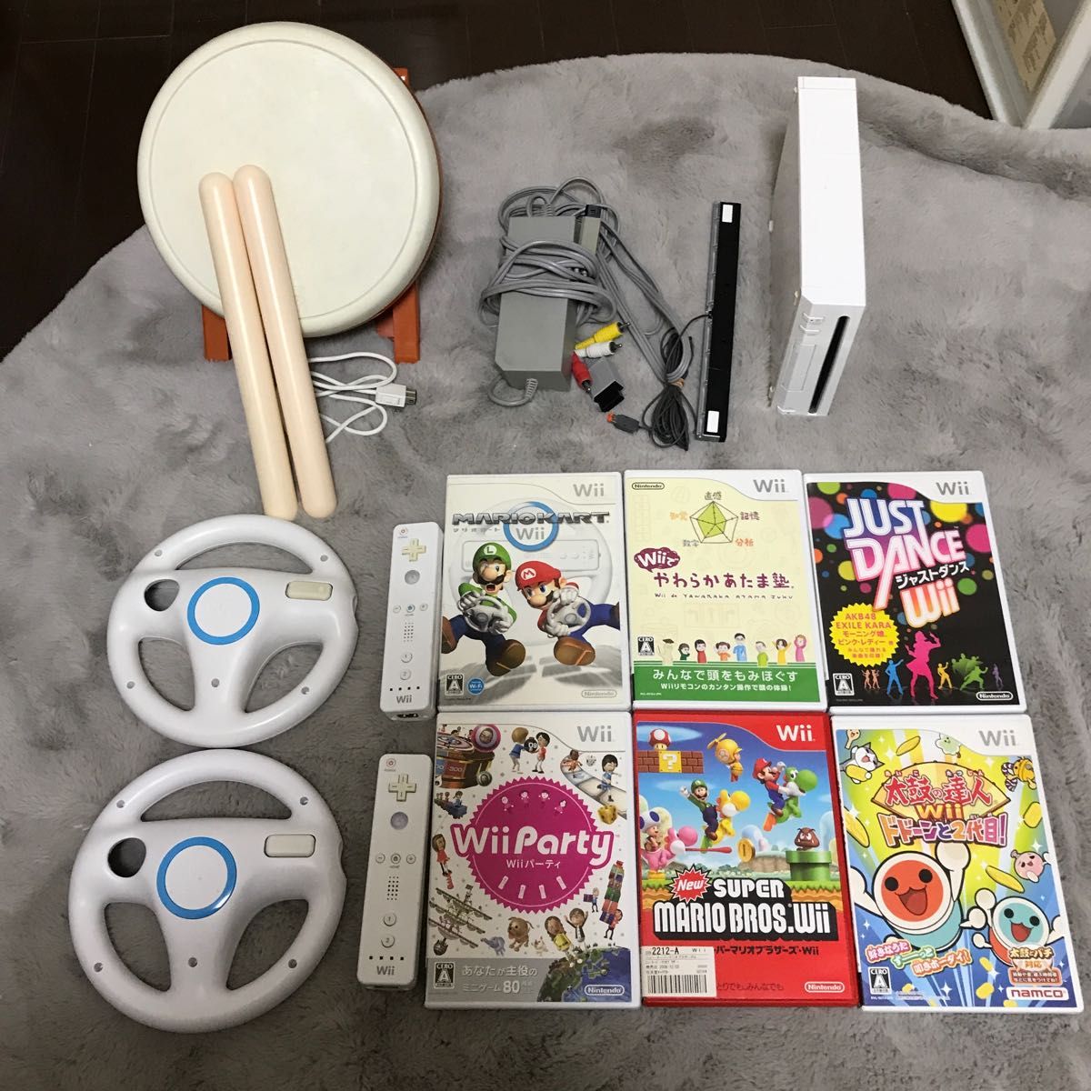 Wii 本体 マリオカート 太鼓の達人 ￼みんなで遊べるセット