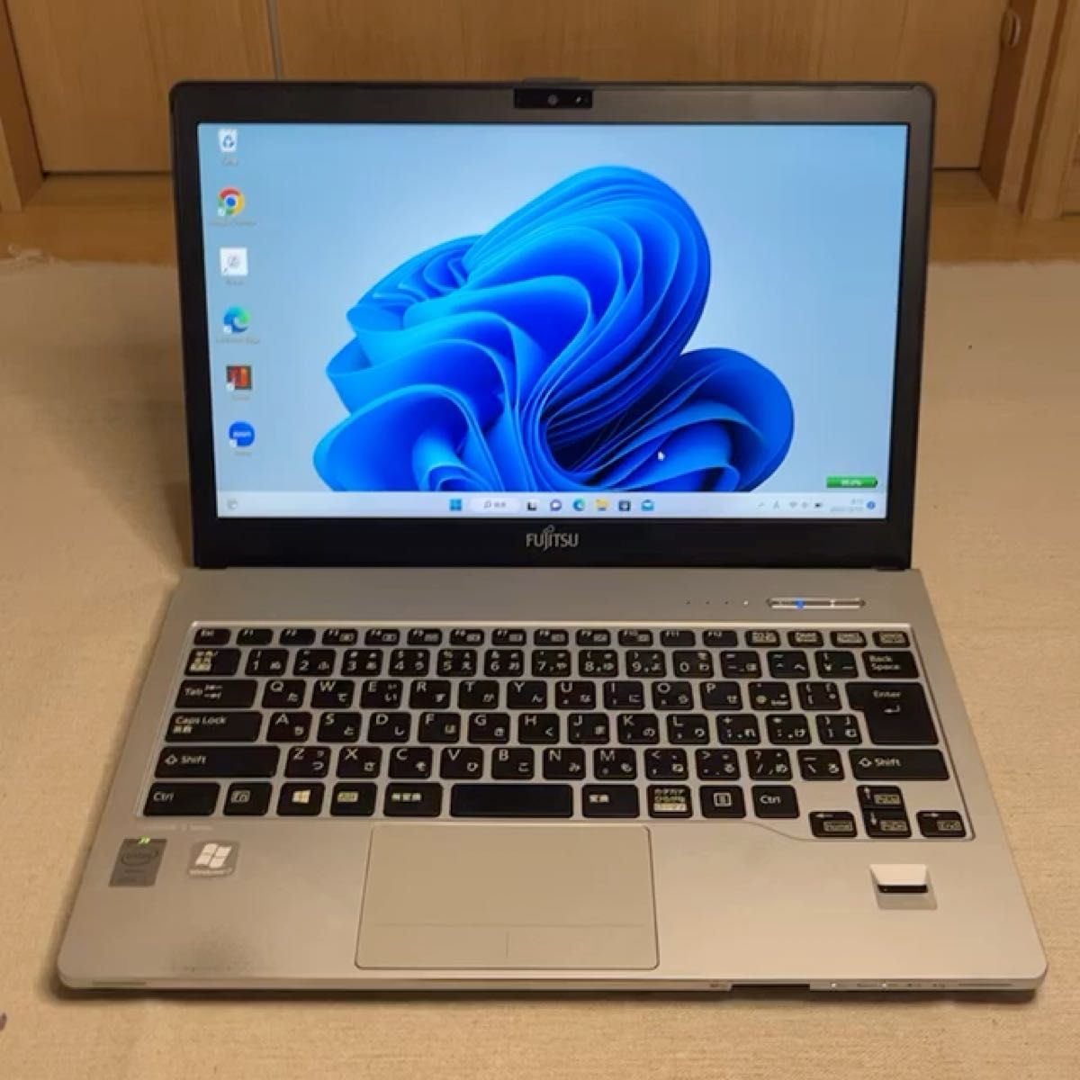 ユナイテッドトウキョウ 一押>富士通LIFEBOOK SH75 i5/8G/SSD512G