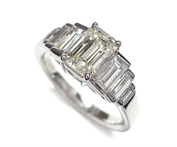 【楽天スーパーセール】 【緑屋質屋】特選ハイジュエリー ダイヤモンドリング 1.038ct Pt900【中古】 プラチナ台