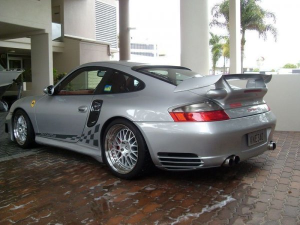 2001-05 ポルシェ 996 ターボ 用→ 997 GT2 スタイル リアウイング - トランクスポイラー gt-2 FRP製_画像1