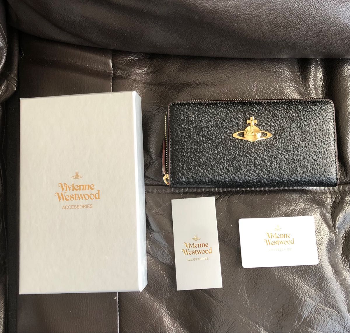 新品》◇Vivienne Westwood◇レザー長財布ブラック レディース