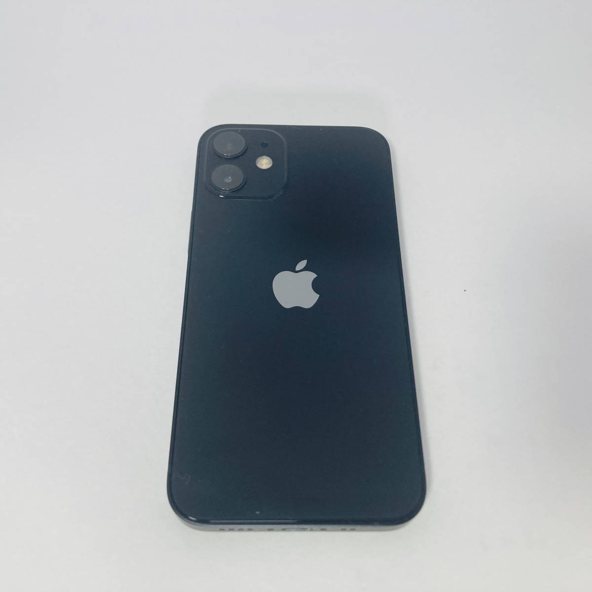 【美品】アップル Apple iPhone 12 mini 128GB ブラック SIMフリー #LE2022231