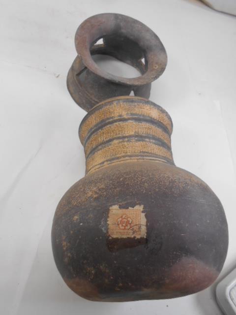 芸能人愛用アイテム特集 古墳時代 大雅堂2961 須恵器長首壷 発掘 高さ32㎝ 須恵器台付き 土器