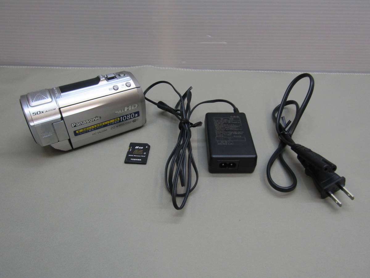 105-KE776-60s Panasonic パナソニック デジタルハイビジョンカメラ 8GB HC-V620M +8GB SDカード セット 中古品