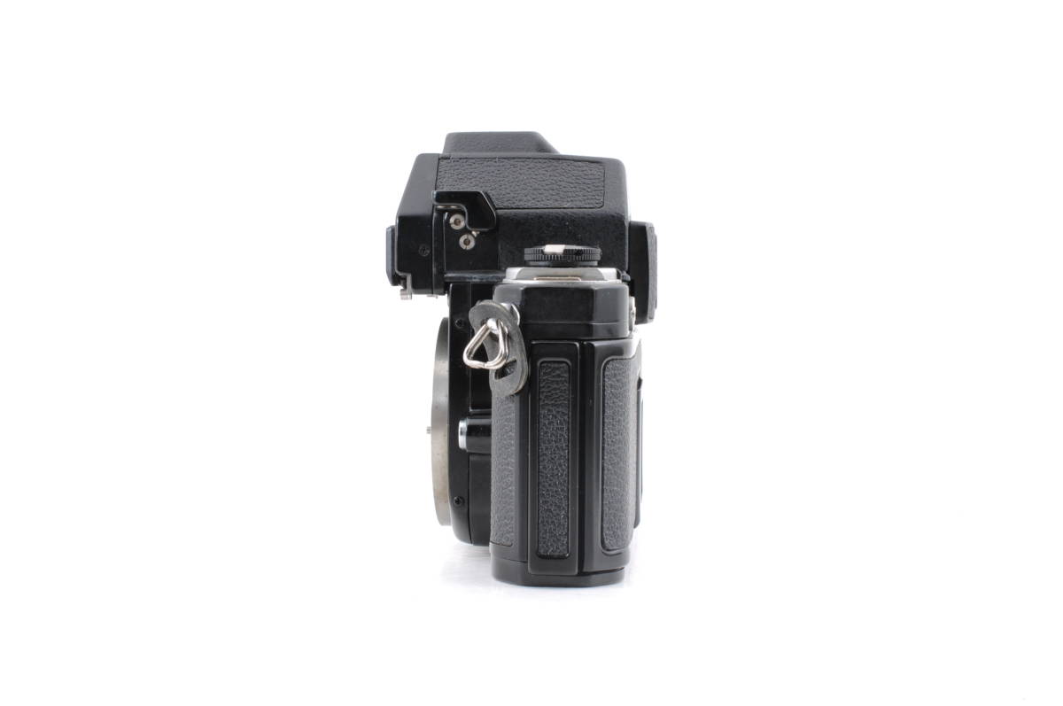 動作品 ニコン Nikon F2 フォトミック DP-2 ボディ 黒 ブラック MF 一眼レフ フィルムカメラ 管N3811_画像3