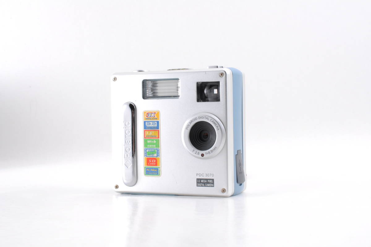 Polaroid　PDC3070