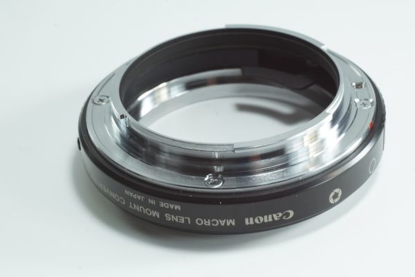 PH032『キレイ』CANON FD-EOS MACRO LENS CONVERTER 純正品 EOS一眼レフカメラにFDマウントマクロレンズを装着するマウントアダプター_画像6