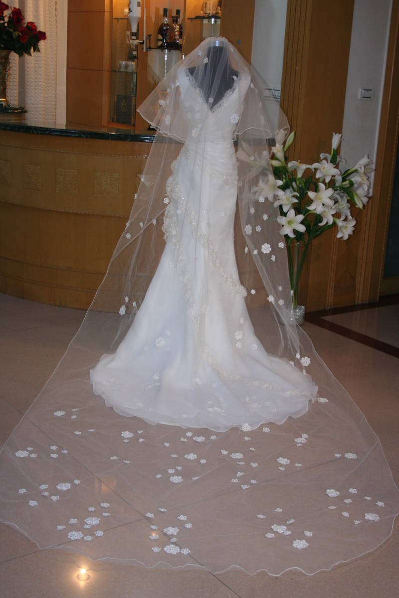 KASYOSYO wedding veil 3.3m length Mali a veil white . eggshell white from selection possible ve019