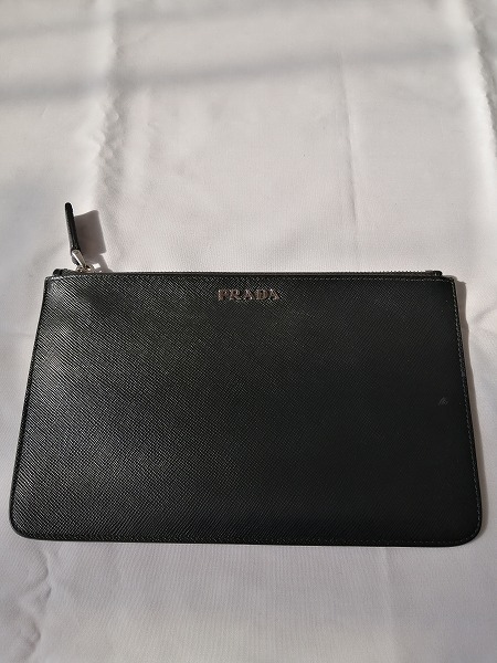 オックスフォードブルー PRADA サフィアーノ パスポート ホルダー