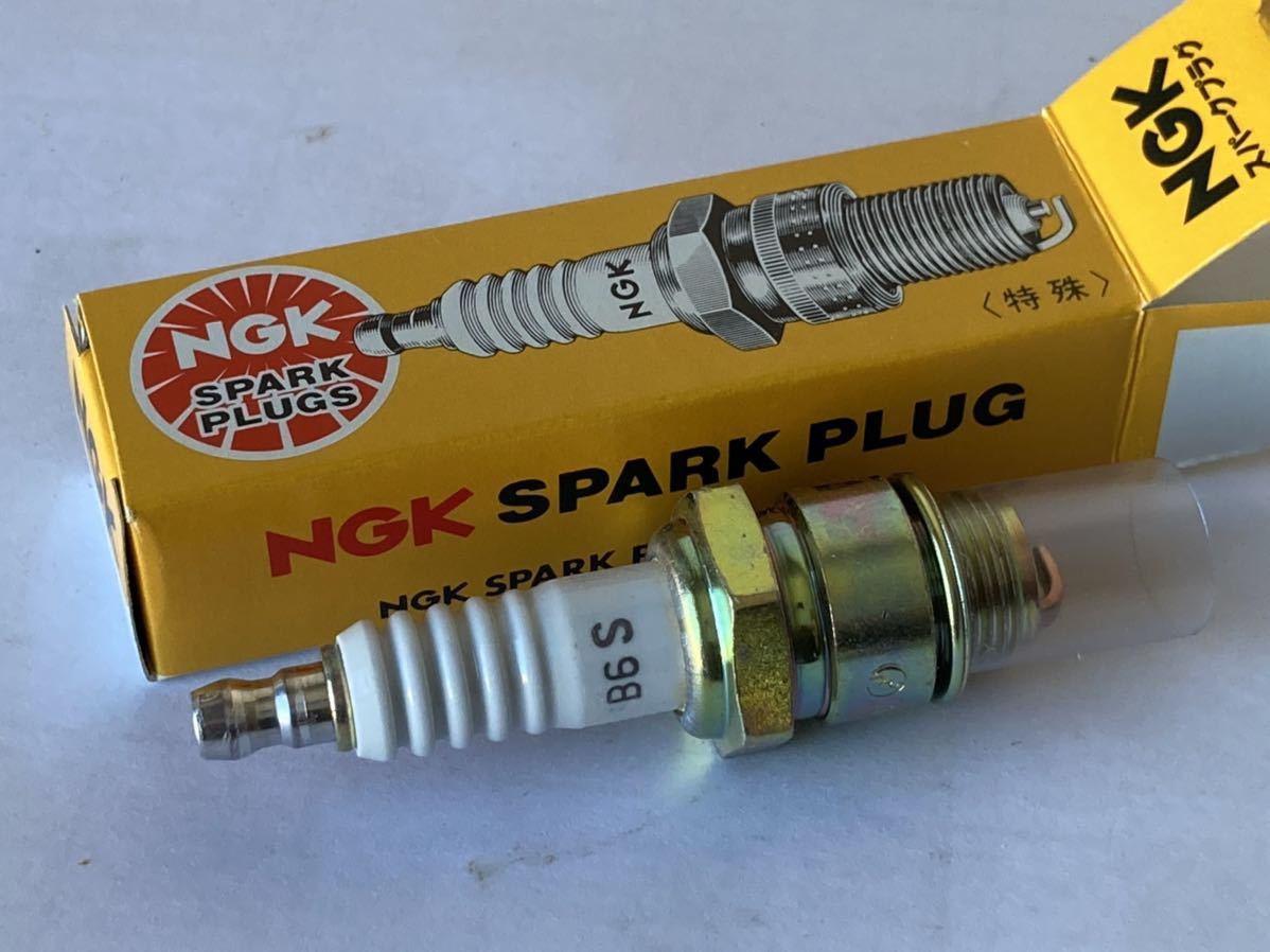 人気提案 NGK スパークプラグ DPR7EA-9未使用品 2本セット aob.adv.br