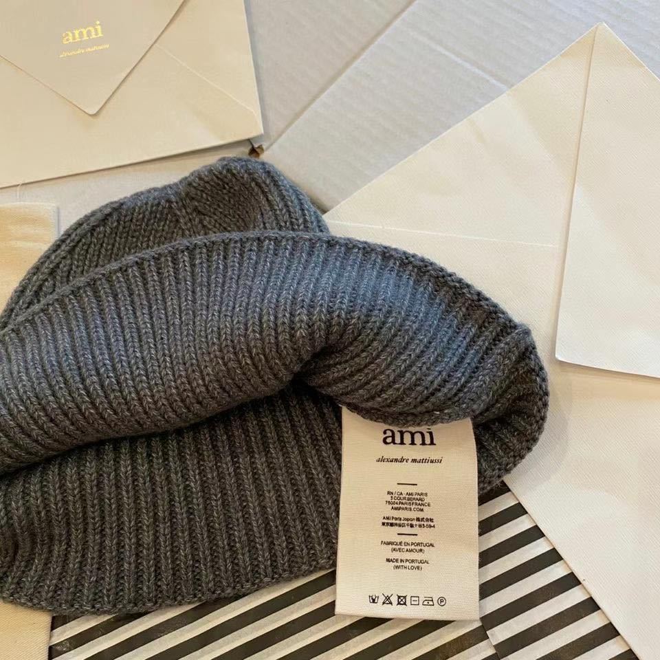 限定値下げ 正規品 ami Paris ニット帽ビーニー ニットキャップ 限定値下げ 正規品 ami Paris ニット帽ビーニー ニットキャップ